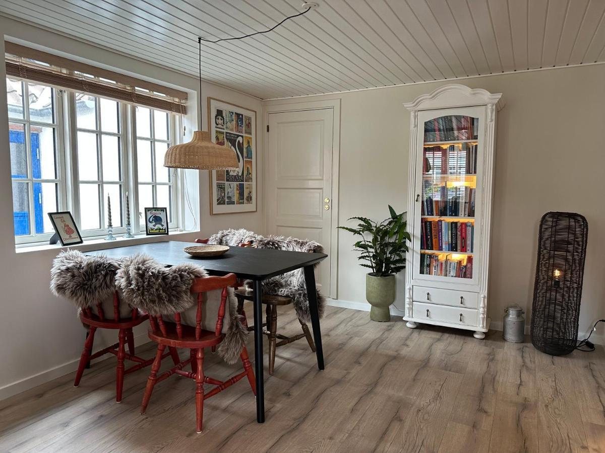 Charmerende Stue Lejlighed I Centrum Ringkøbing Exteriör bild